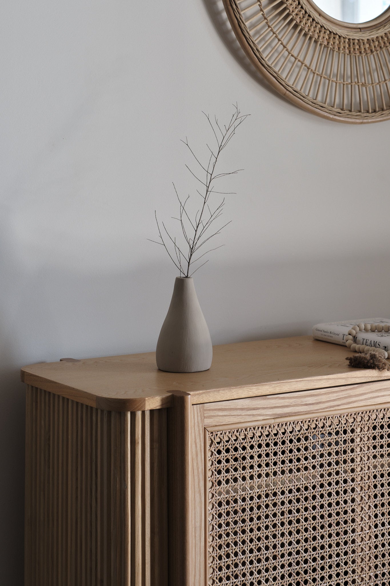 Lilia Vase