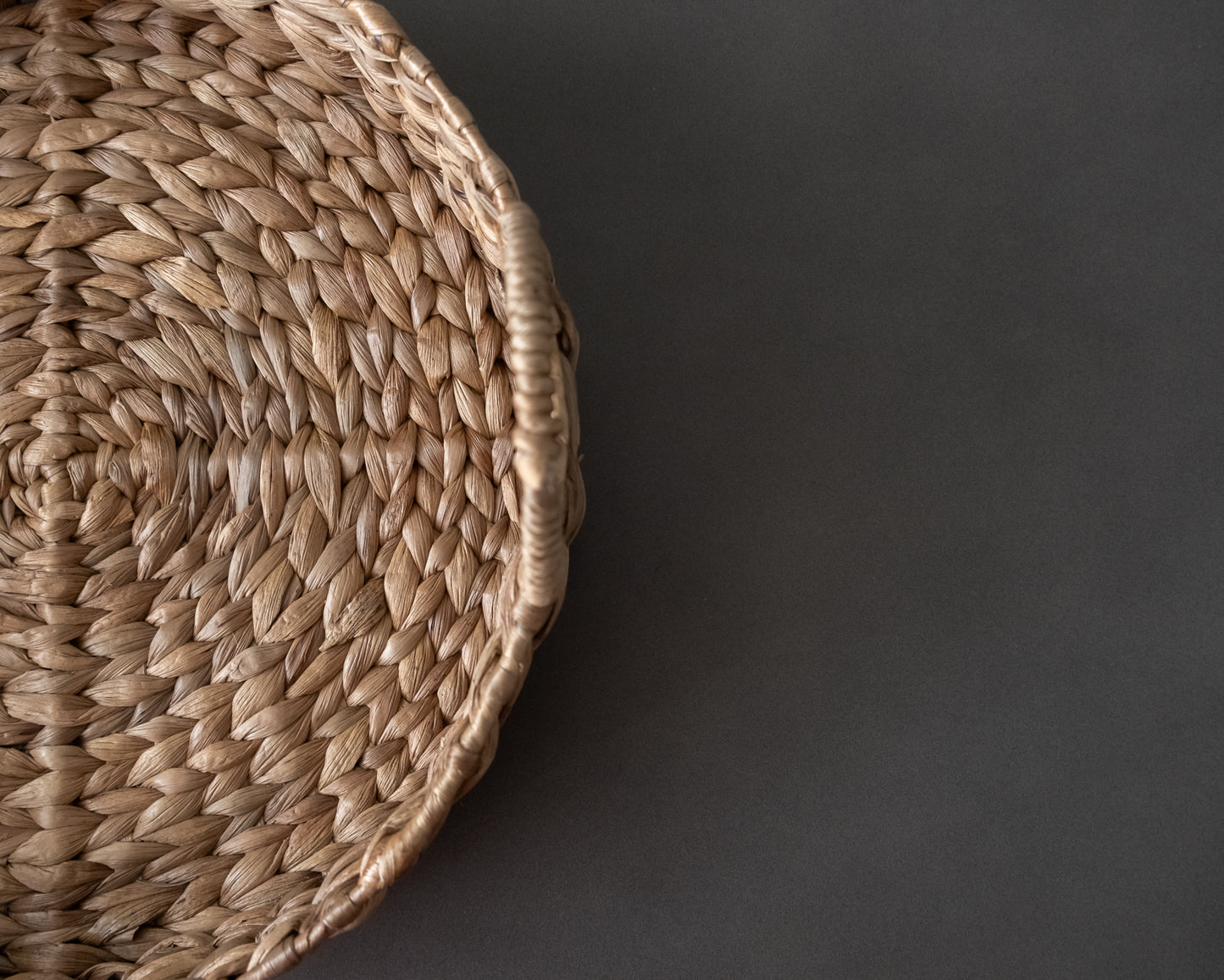 Tarni Round Tray