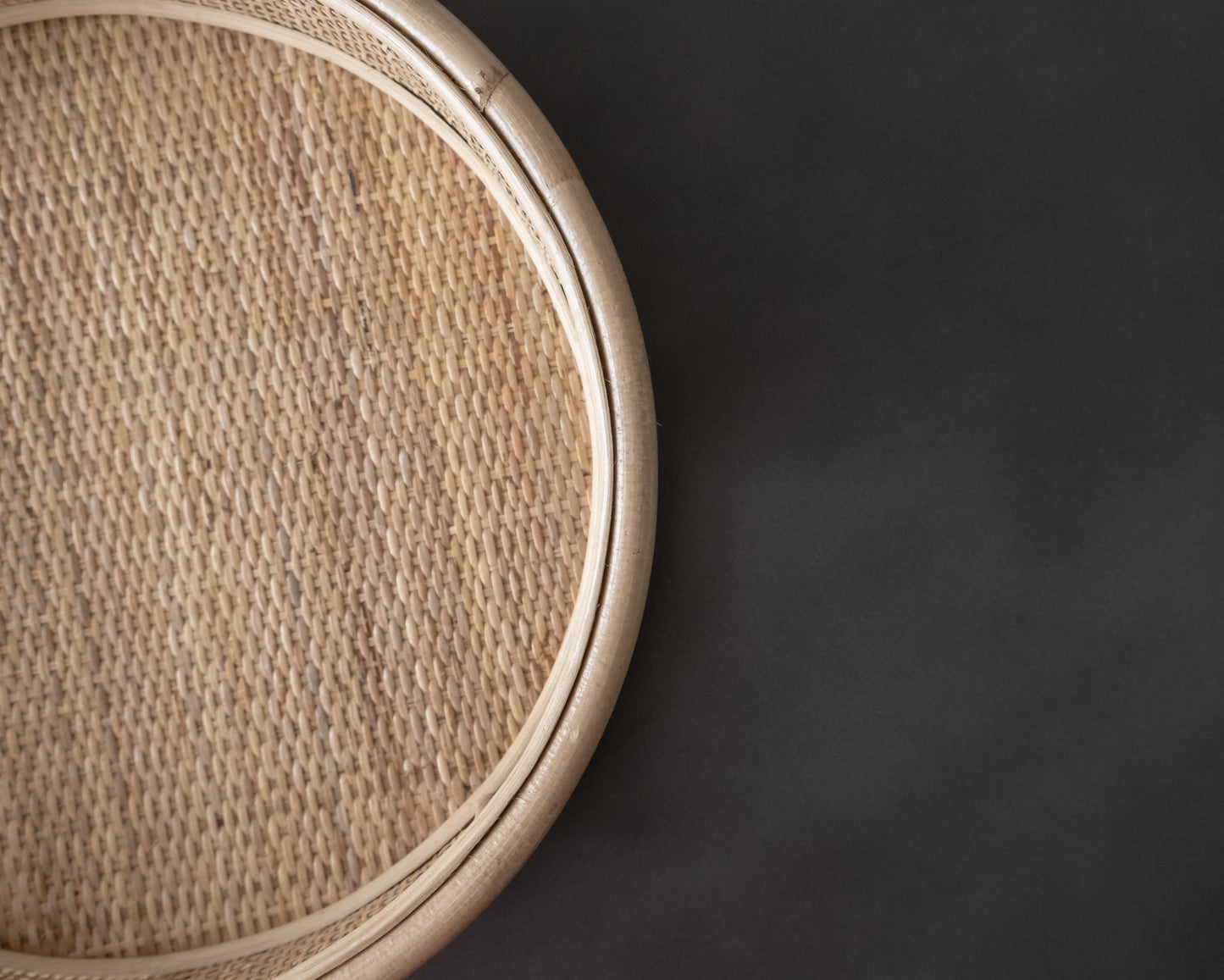 Sira Round Tray